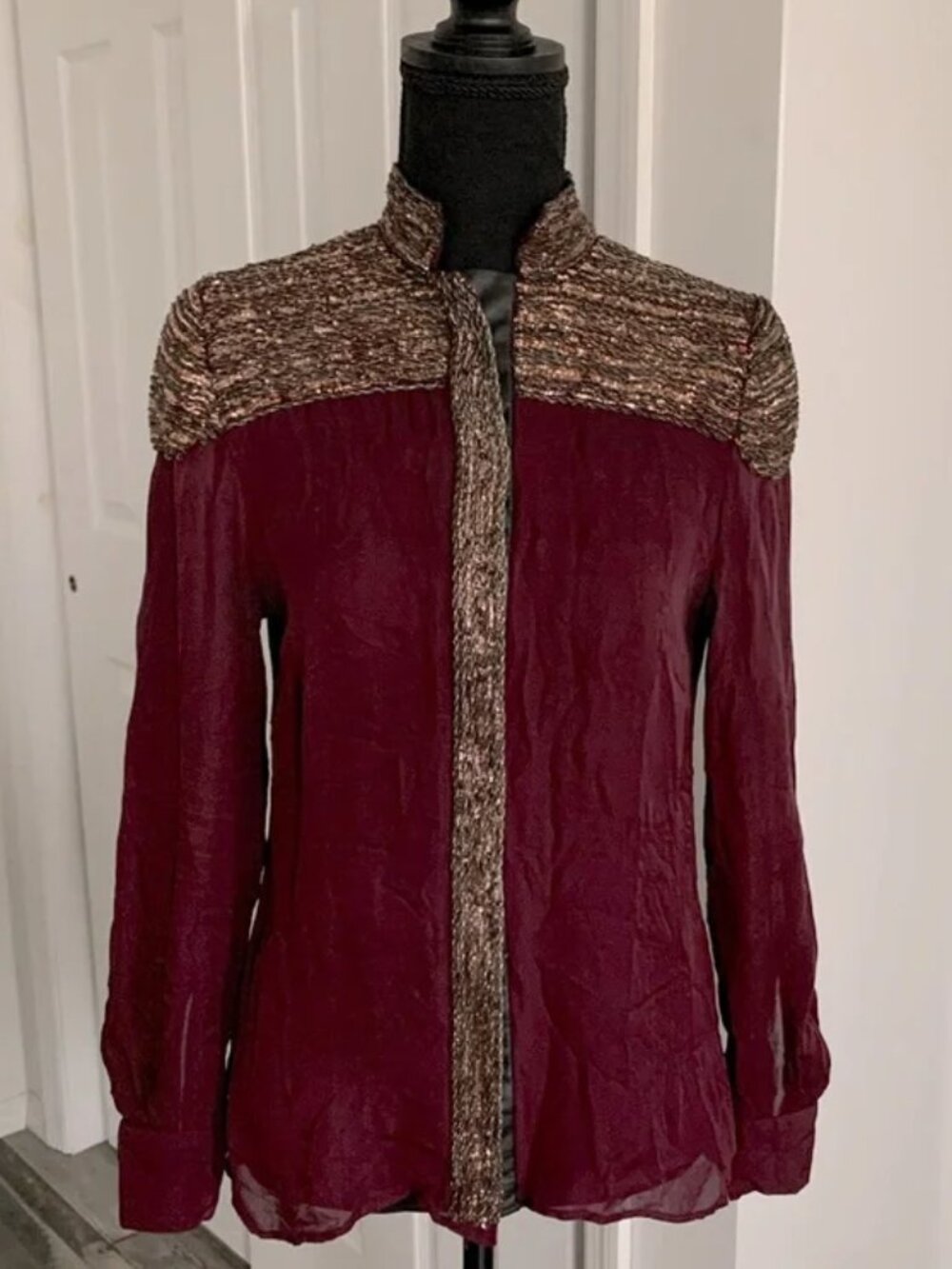 Parker New York Blouse with bronze embossed chain trim chiffon size S color Plum